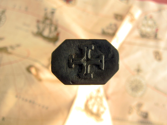 Hand carved Cross on butt. 